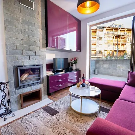 Warm&cozy With Patio Μπάνσκο