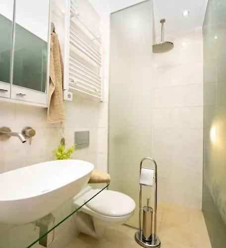 Warm&cozy With Patio 公寓 *